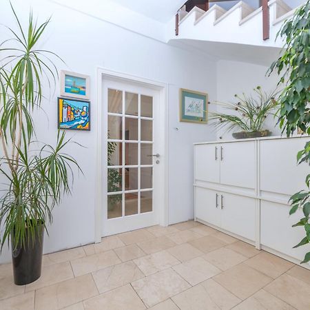 Apartments Sokol Makarska Eksteriør bilde