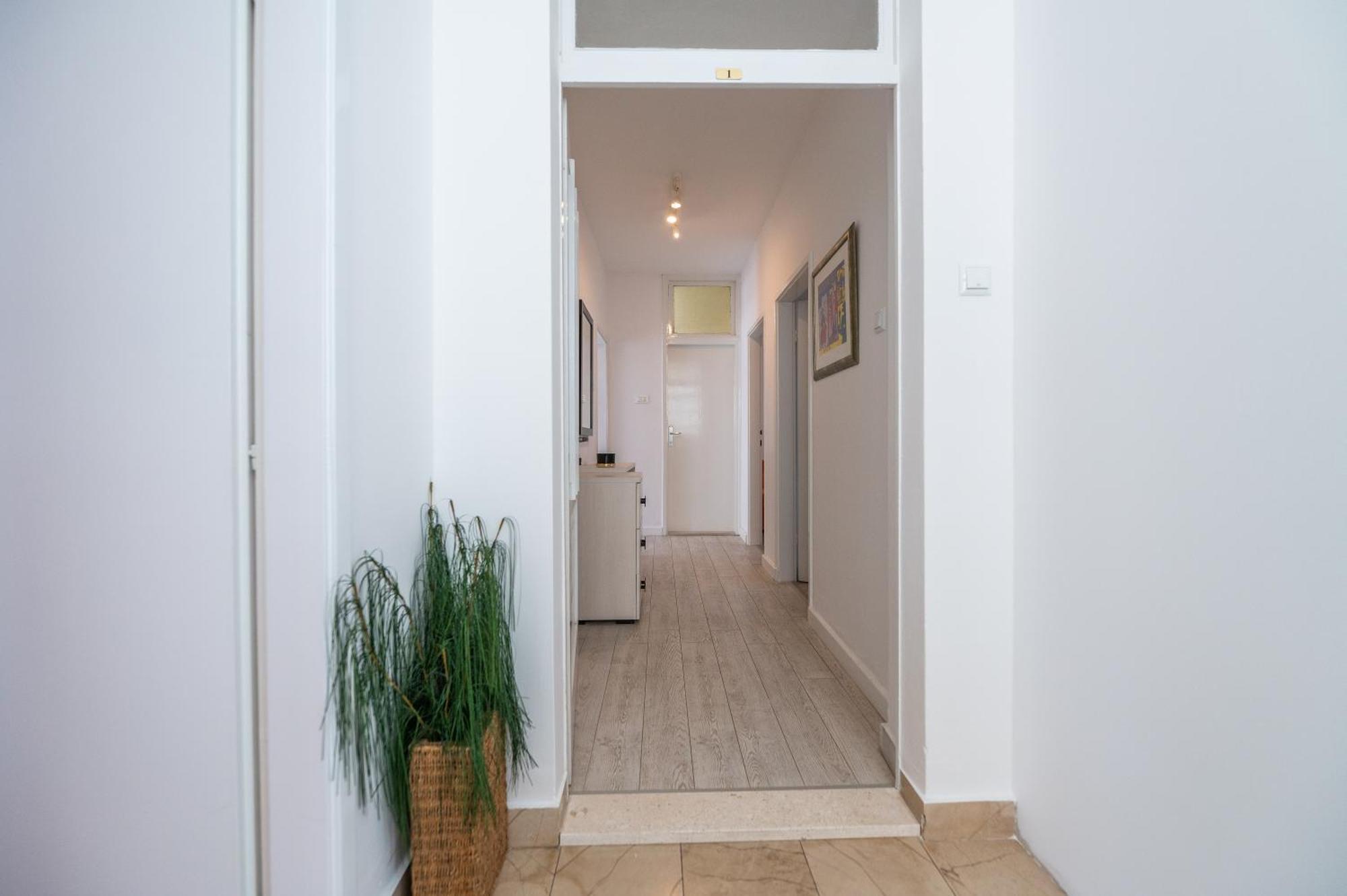 Apartments Sokol Makarska Eksteriør bilde