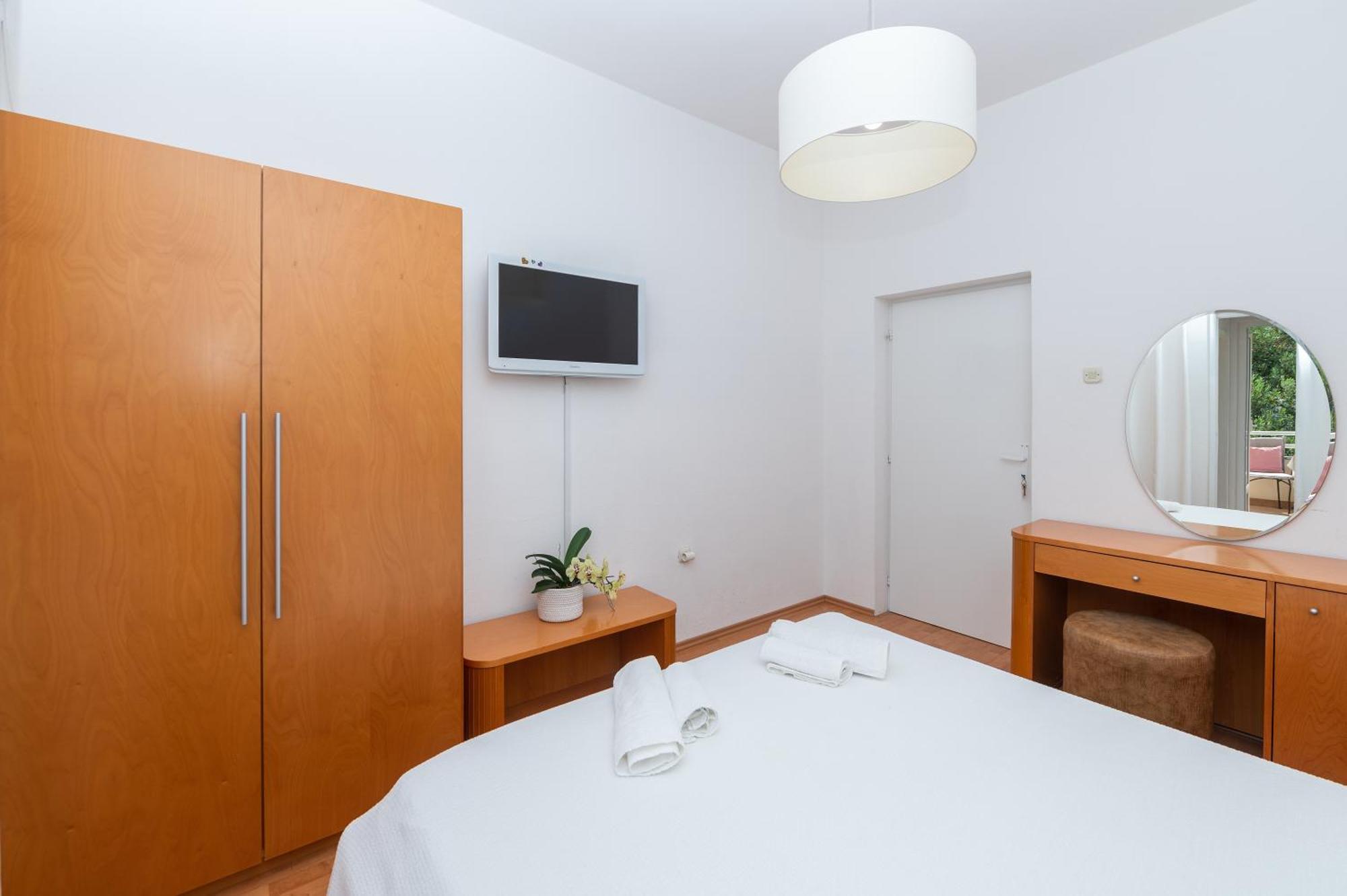 Apartments Sokol Makarska Eksteriør bilde
